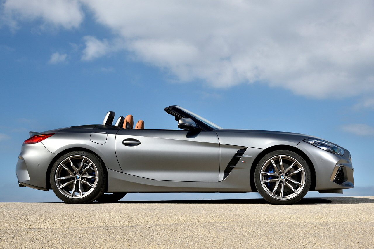 Z4 외장 사진 2