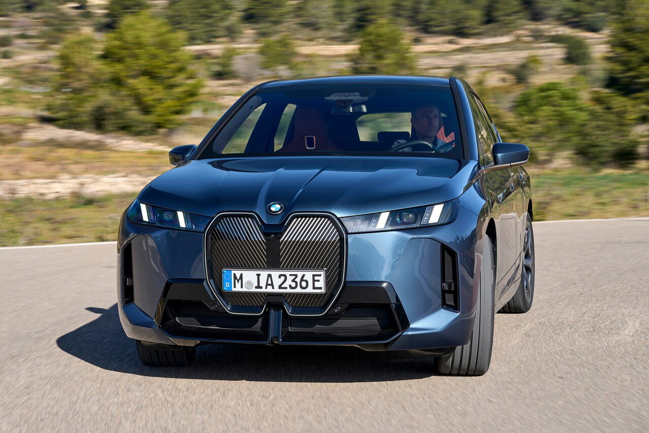BMW iX xDrive 45 M 스포츠 P0-1 2025년 9월 프로모션 할인가 와 리스·렌트 조건 완전분석 Feature Image