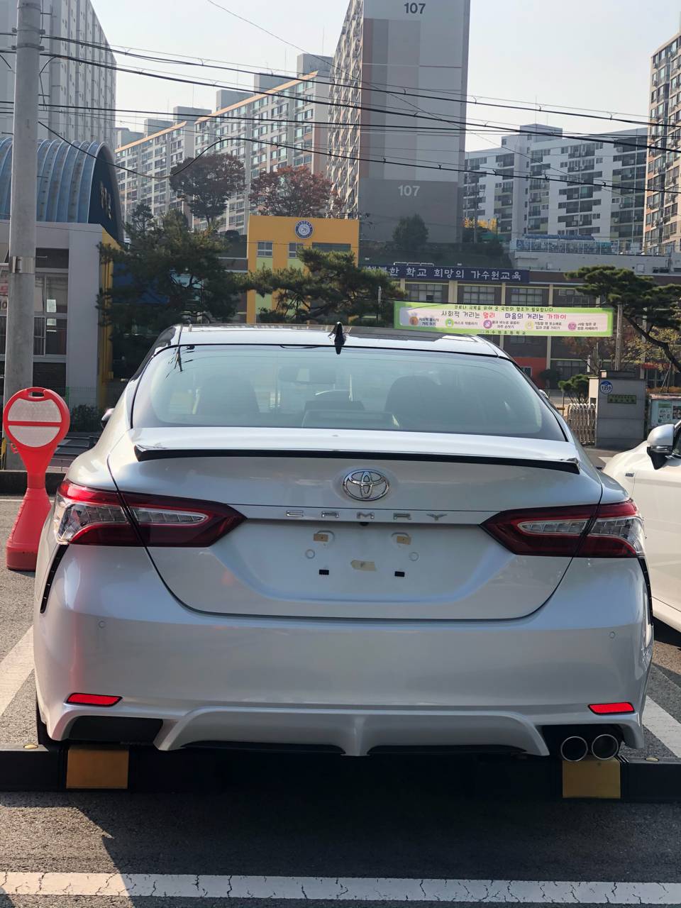 토요타 캠리 XSE 썸네일 이미지
