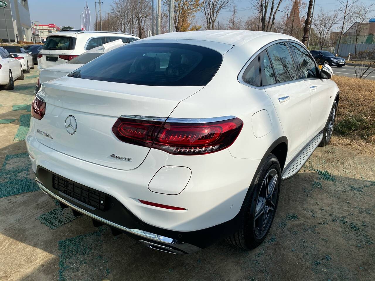 벤츠 GLC-클래스 GLC 300e 4MATIC 쿠페 이미지1