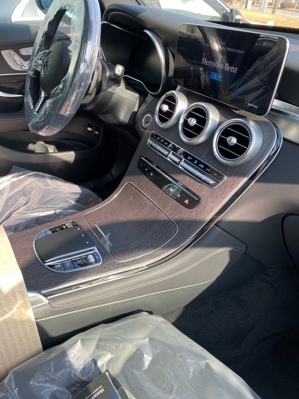 벤츠 GLC-클래스 GLC 300e 4MATIC 쿠페 이미지3