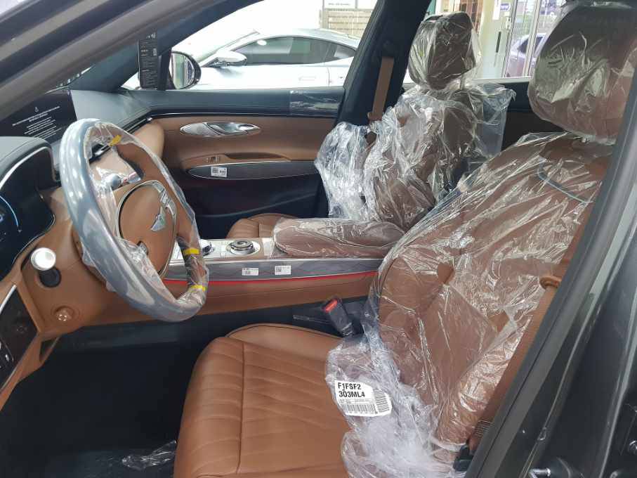 제네시스 GV70 가솔린 2.5 터보 2WD 파퓰러I 패키지 썸네일 이미지